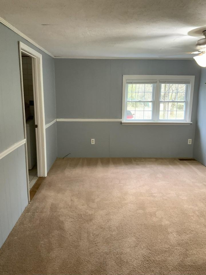 1590 Waterworks Rd #1 - Photo 7 of 17