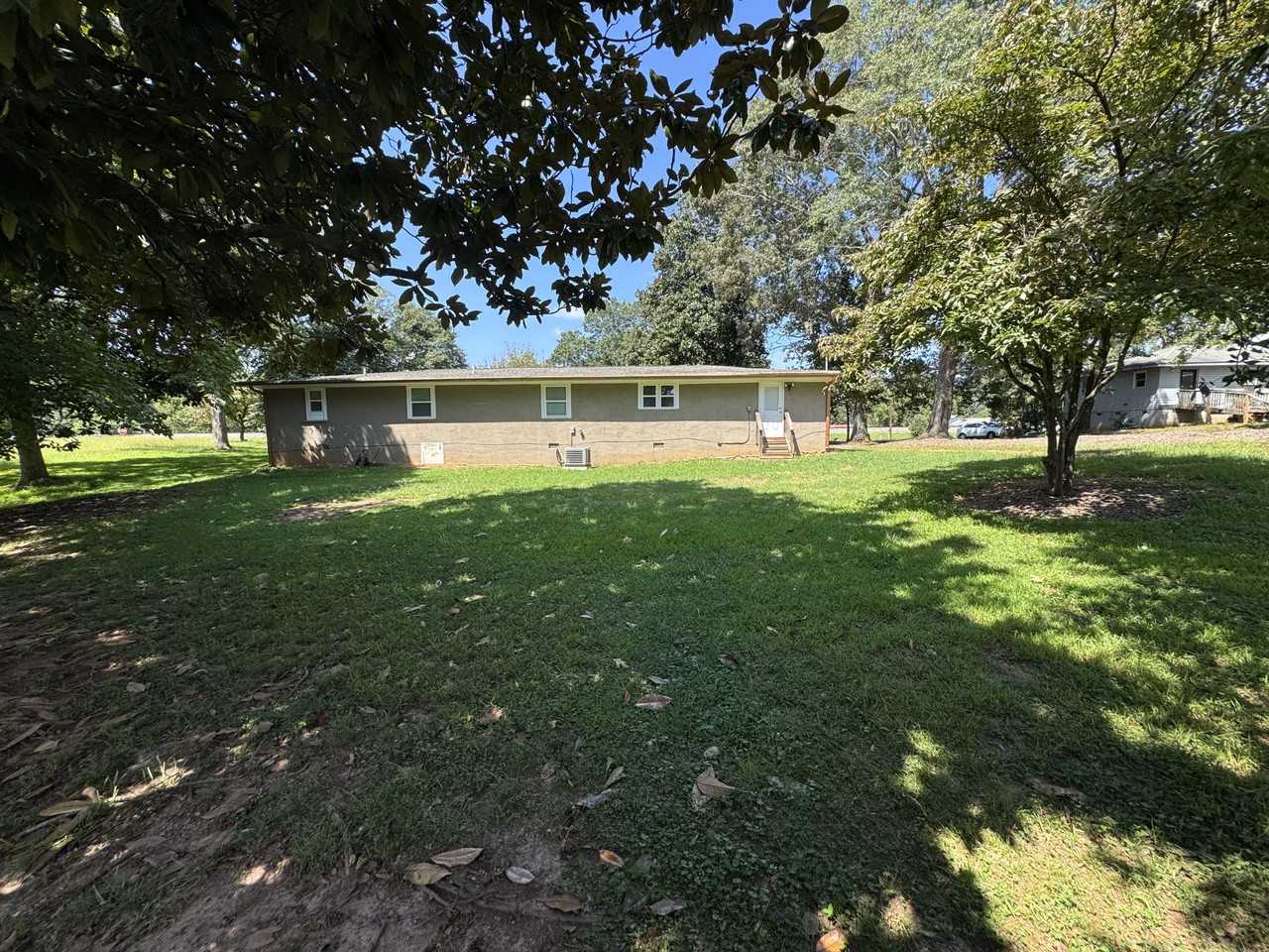 244 Railroad Ave #1 - Photo 2 of 18