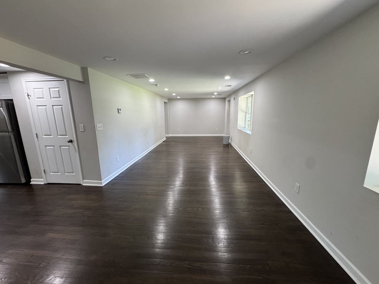 244 Railroad Ave #1 - Photo 5 of 18