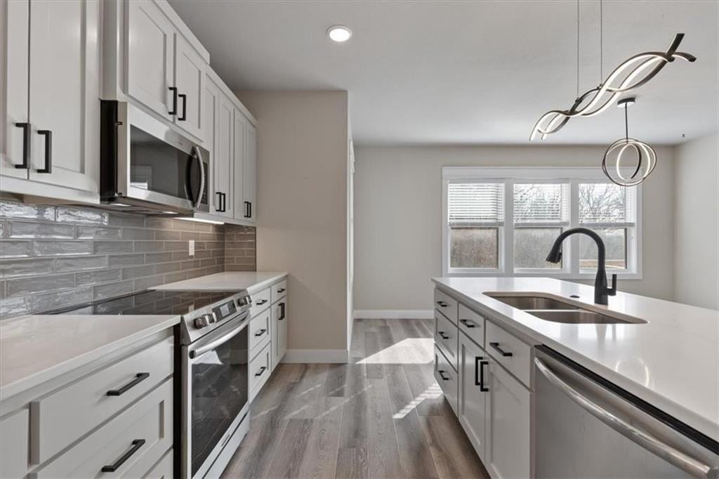 3 Pickering Dr - Photo 4 of 39