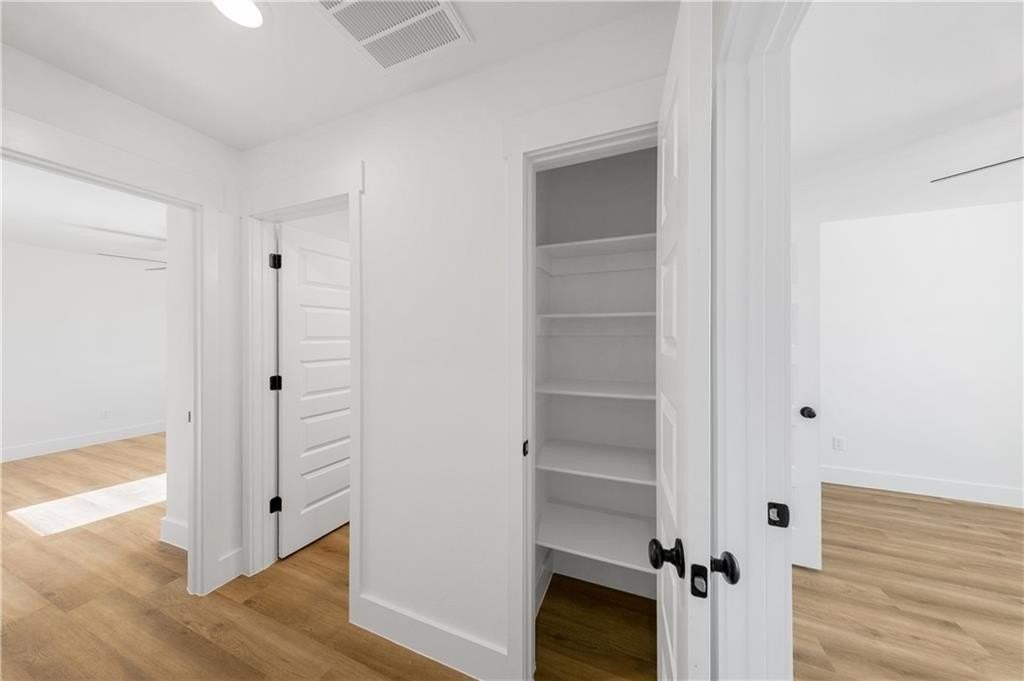 8851 Sunspire  LN - Photo 4 of 30