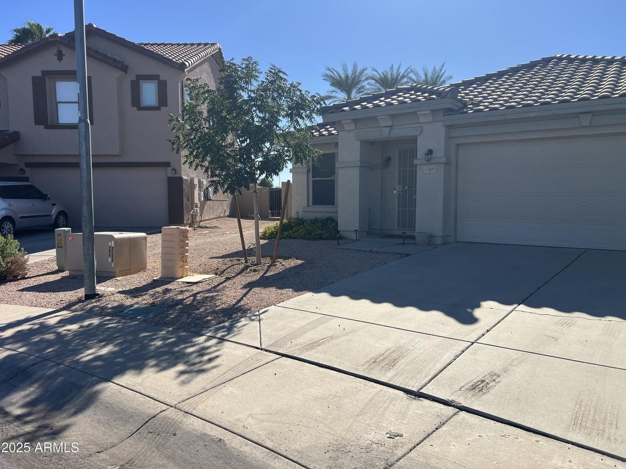 15481 W Cameron Cir - Photo 2 of 36