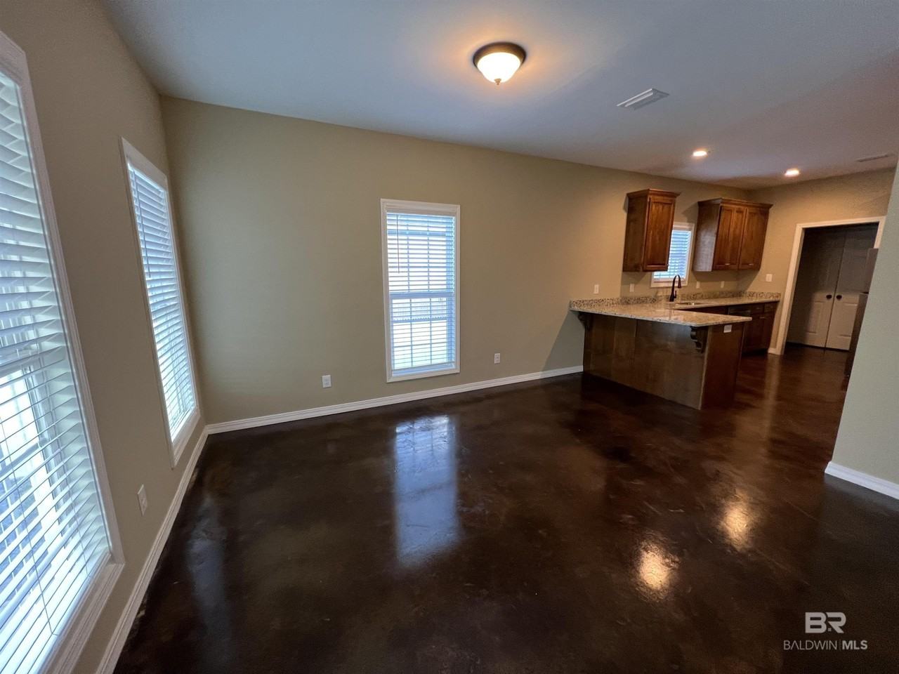 12901 Churchill Dr #B - Photo 3 of 10