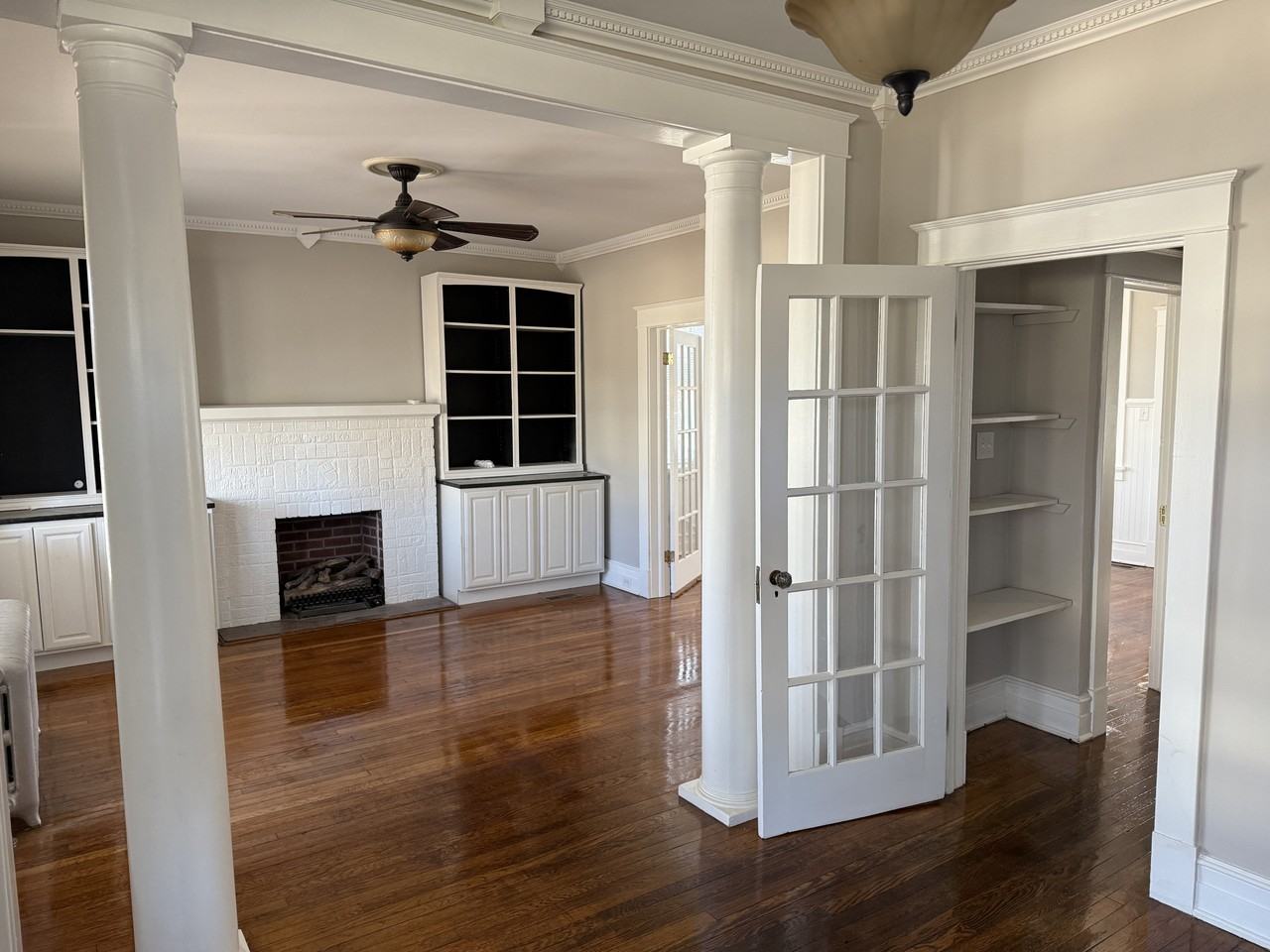 1401 W Laburnum Ave #1 - Photo 4 of 17