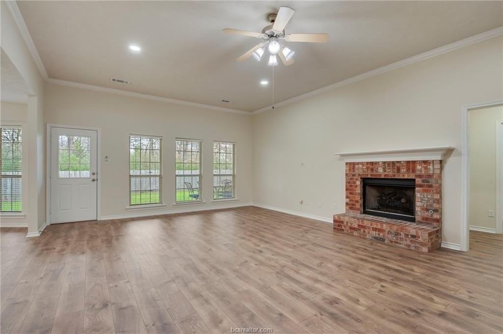 1426 Fincastle Loop - Photo 2 of 24