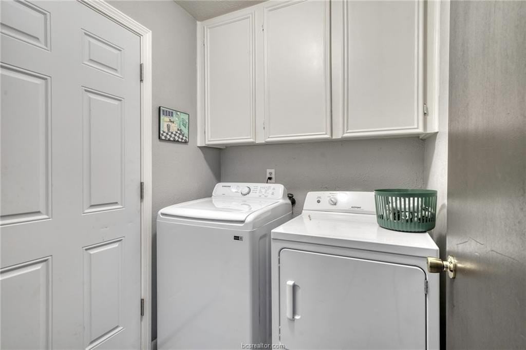 1410 Clement Ct - Photo 7 of 16