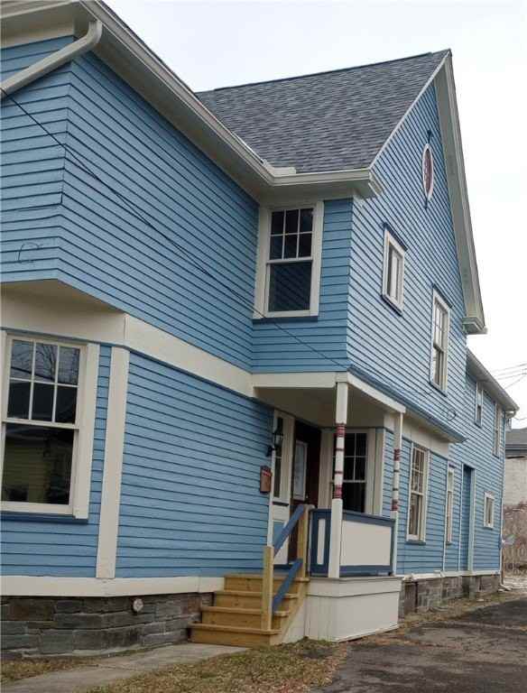 362 W Gray St - Photo 2 of 46