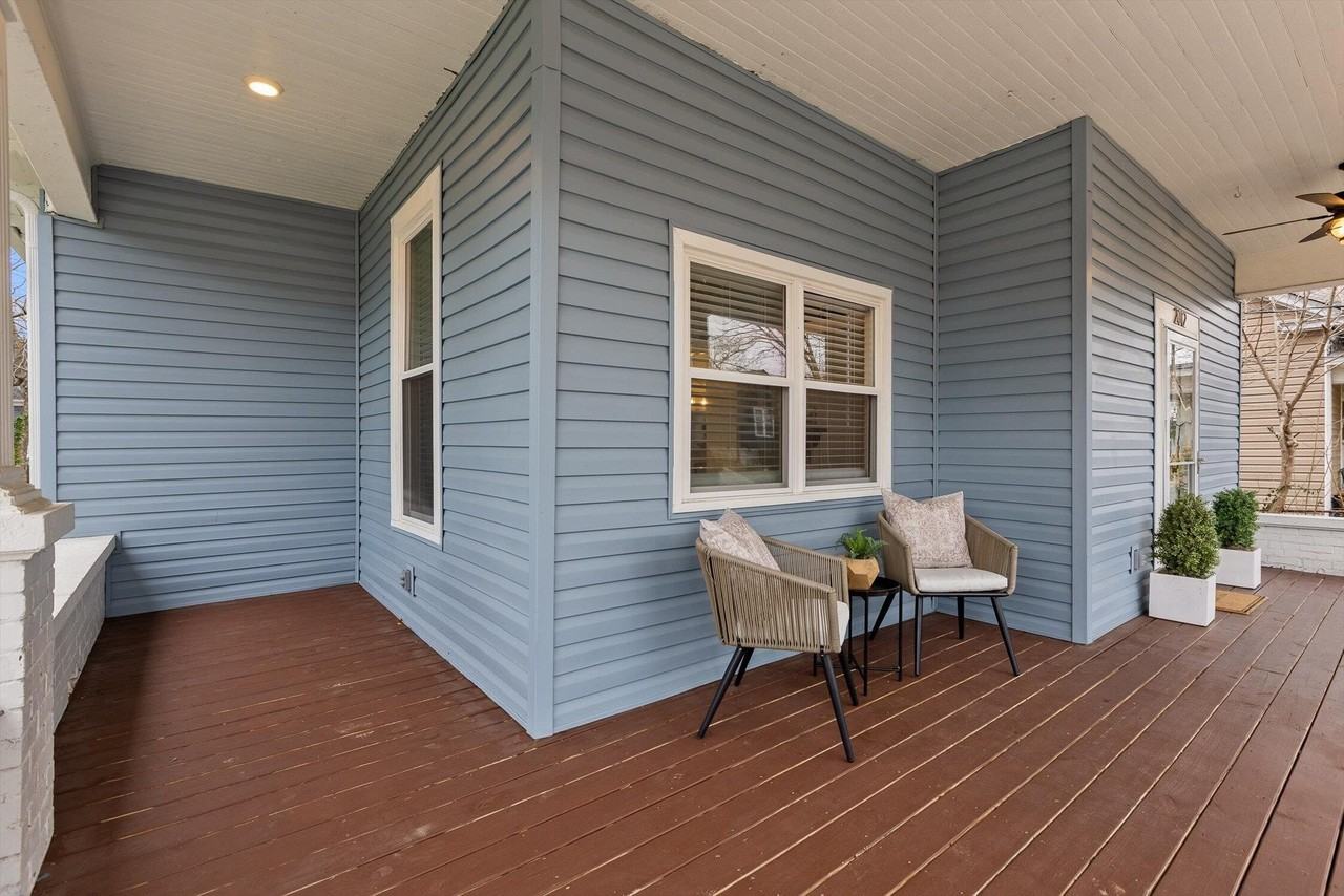 2012 E 12th St - Photo 4 of 37