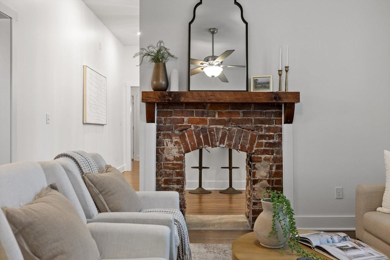 2012 E 12th St - Photo 6 of 37