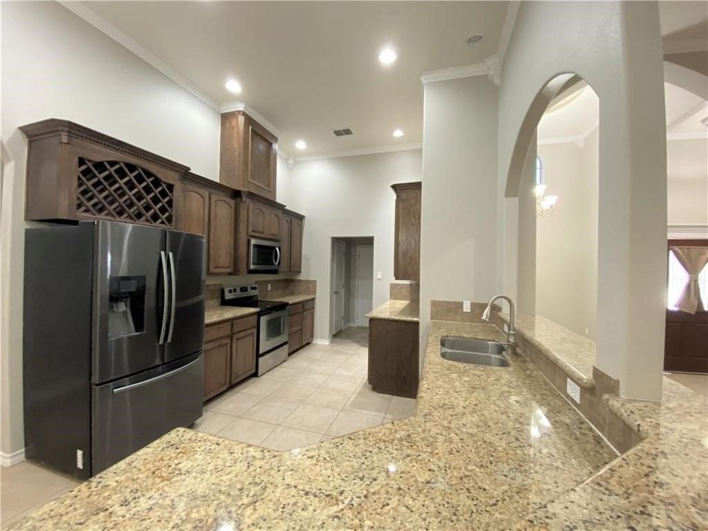 3902 Keighley Xing - Photo 5 of 14