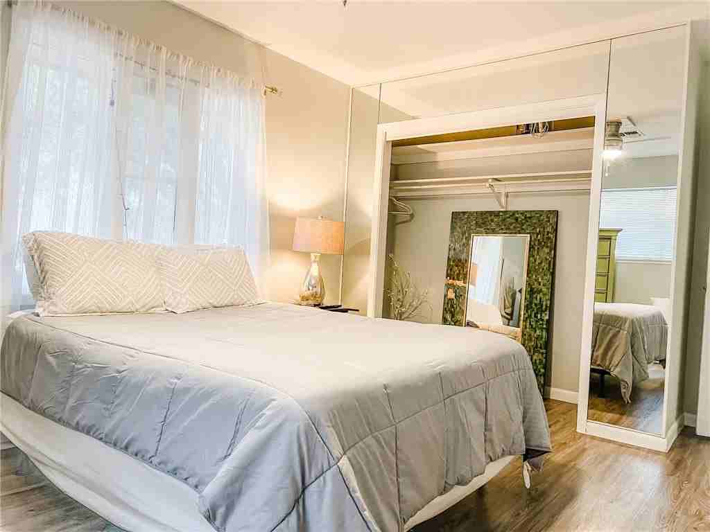 462 Poenisch Dr - Photo 7 of 40