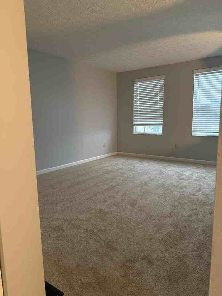 6729 Kristins Cove Ln - Photo 7 of 27