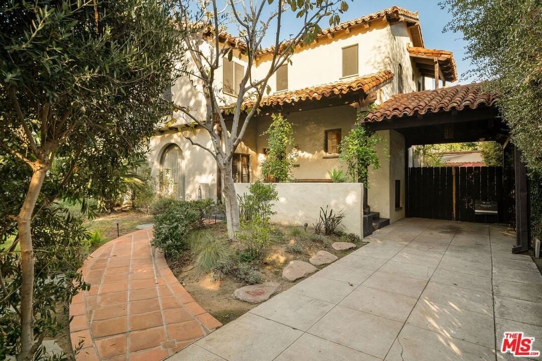 1632 N Orange Grove Ave - Photo 2 of 41