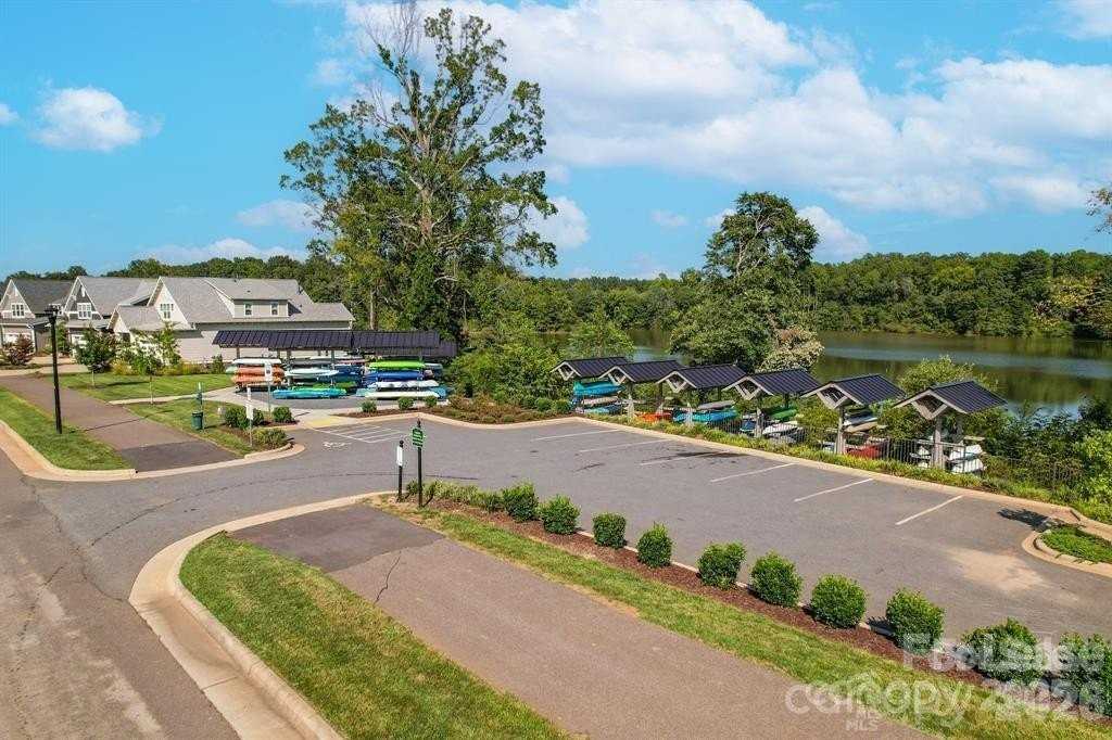 184 Cherry Birch St - Photo 6 of 32