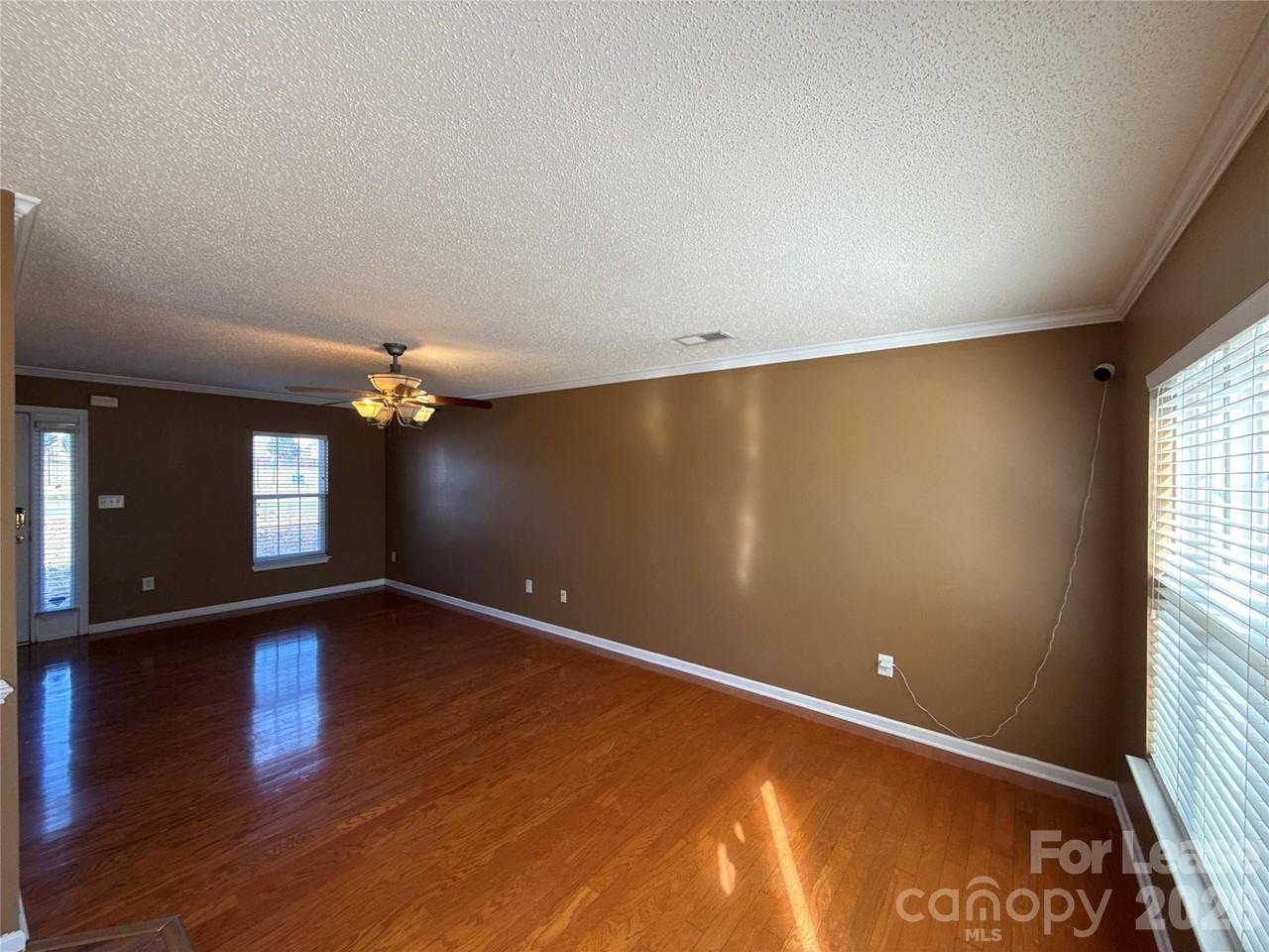 7304 Ravanna Dr - Photo 5 of 22