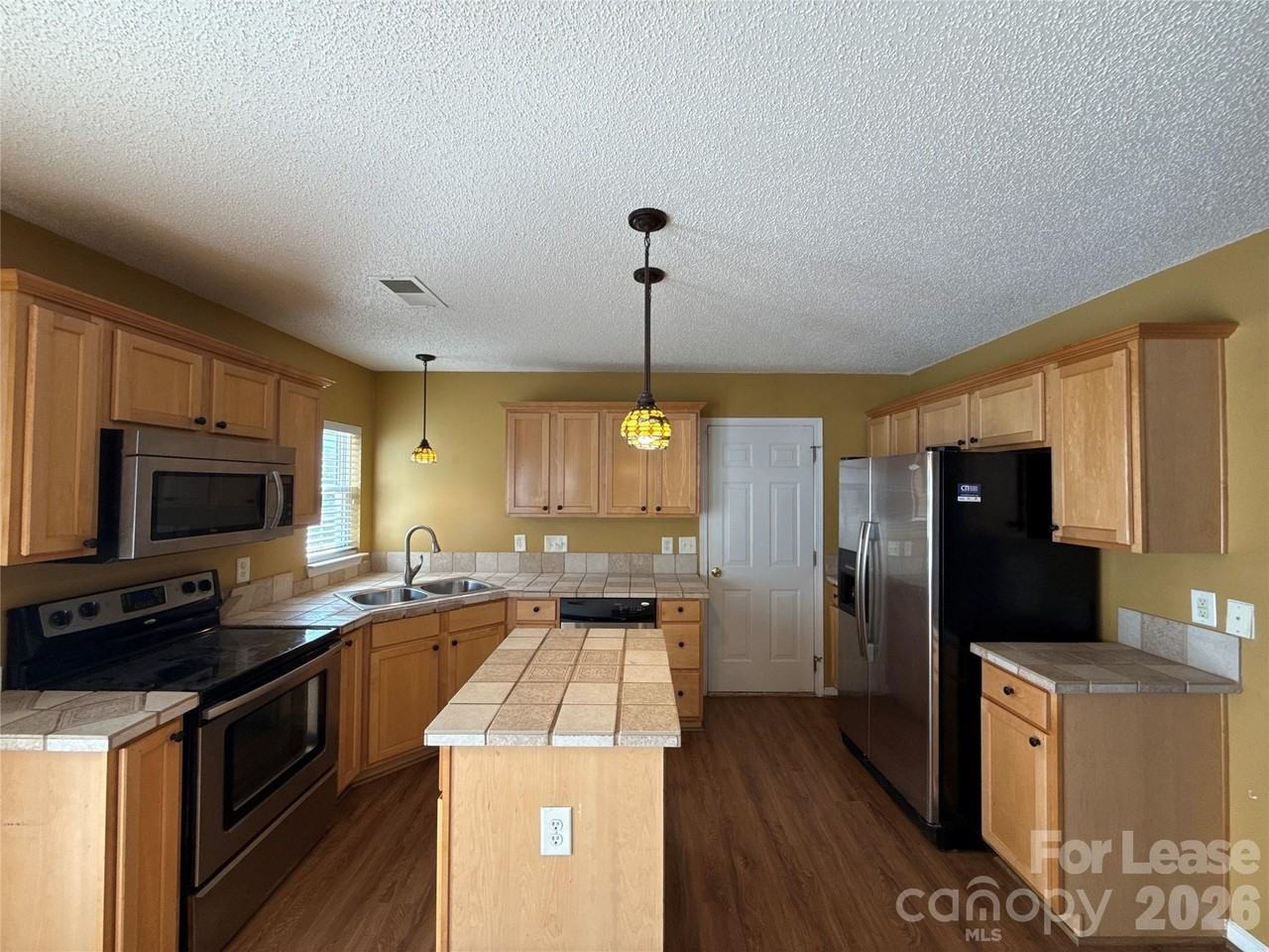 7304 Ravanna Dr - Photo 7 of 22