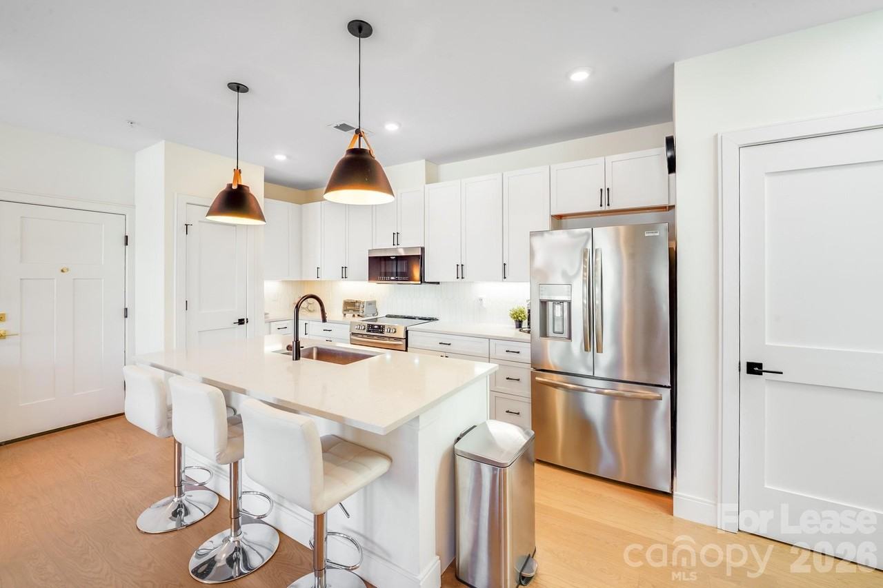 3000 South Blvd Apt 304 #304 - Photo 2 of 27