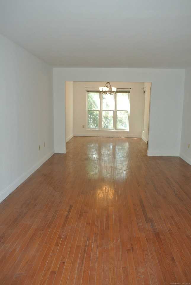 130 Winchester Ave #304 - Photo 3 of 27