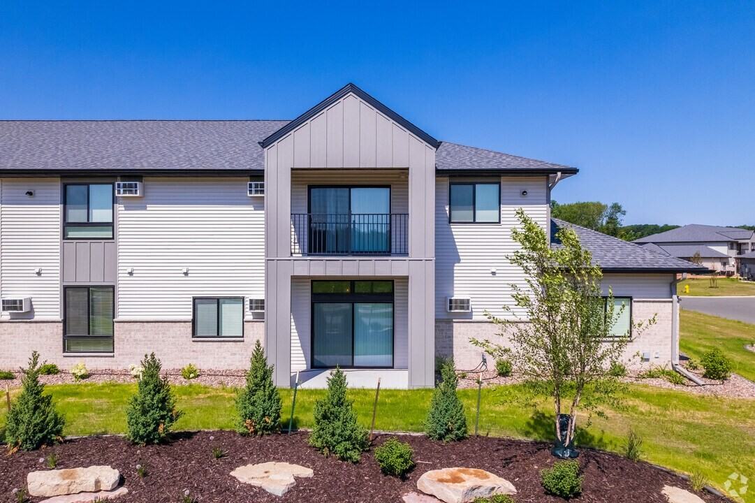 3900-3984 Woodland Road - Photo 2 of 11