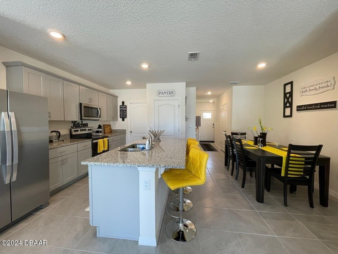 17 Bella Oaks Dr - Photo 5 of 23