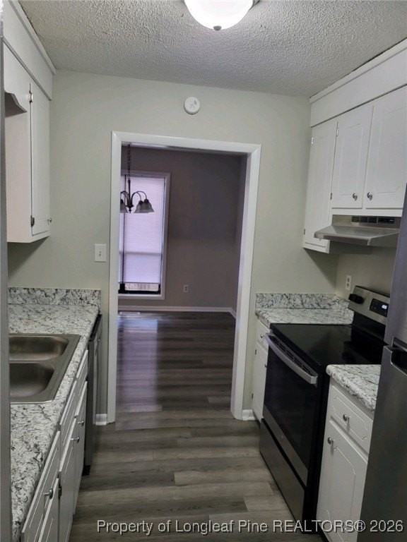 482 Corning Pl - Photo 7 of 11