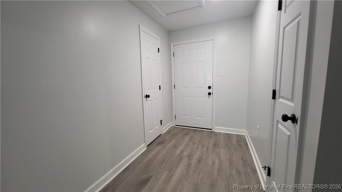 580 Hiawatha Rd - Photo 5 of 10