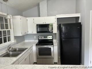 1817 Camelot Dr - Photo 5 of 14