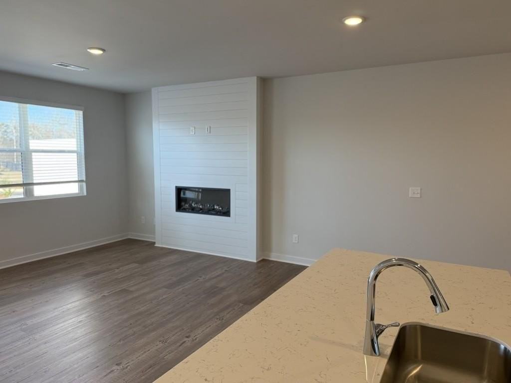 7269 Mulberry Trace Ln - Photo 5 of 25