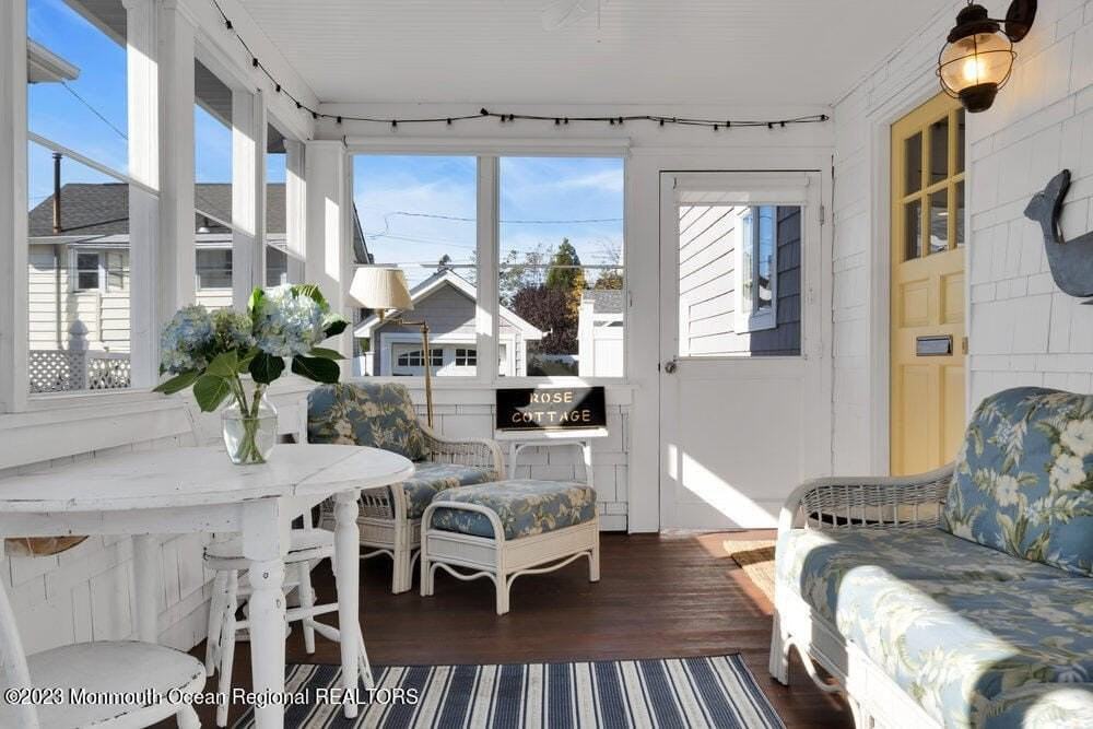 303 B St - Photo 6 of 50