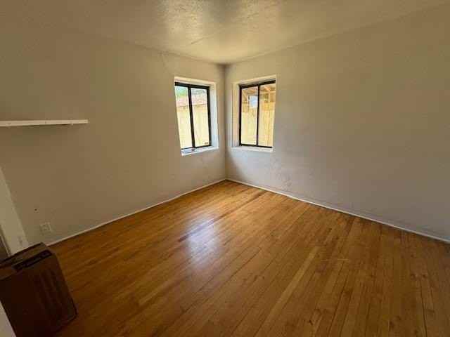 412 N 6th St - Photo 3 of 9