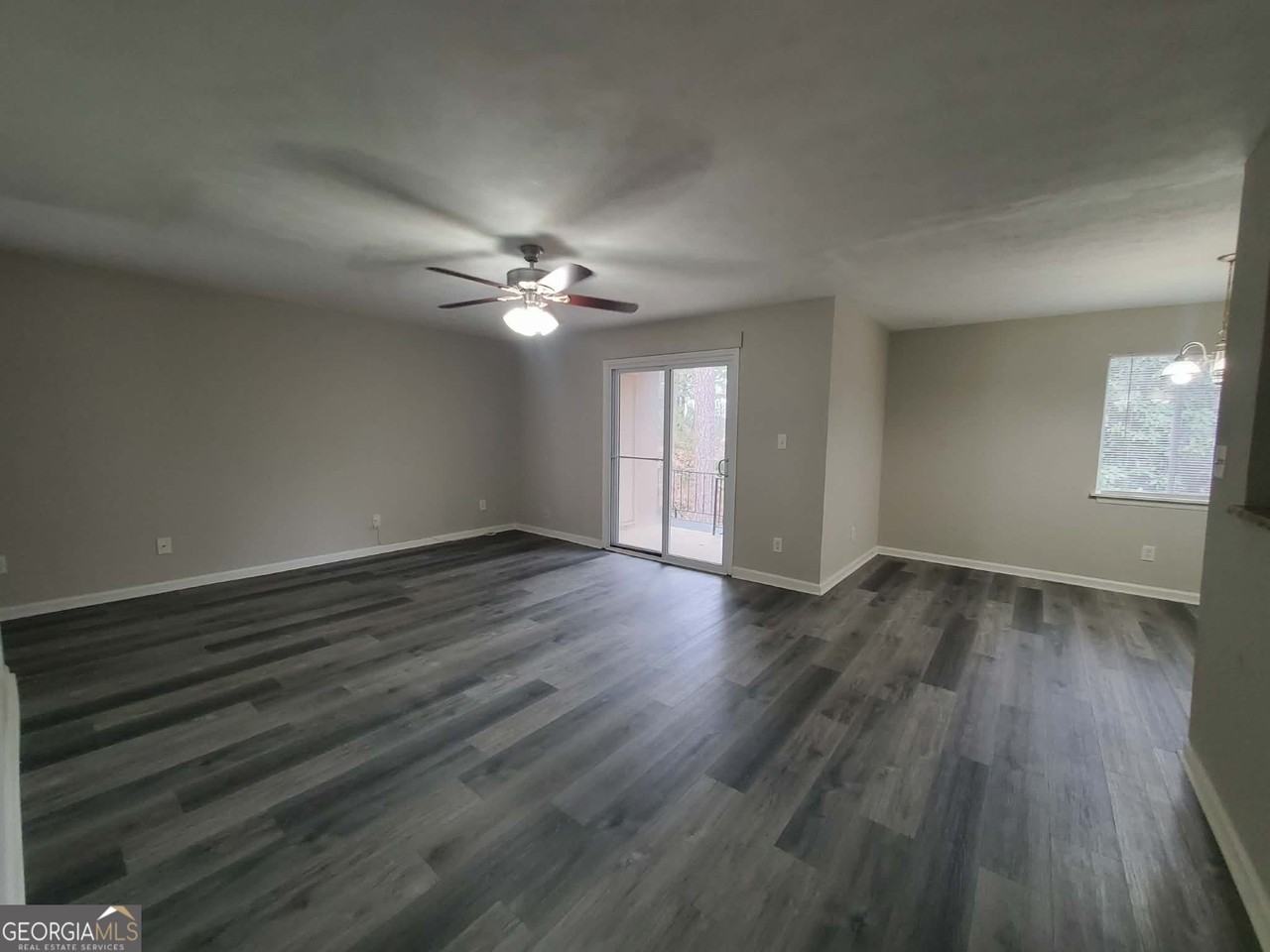 2396 Lawrenceville Hwy - Photo 4 of 20