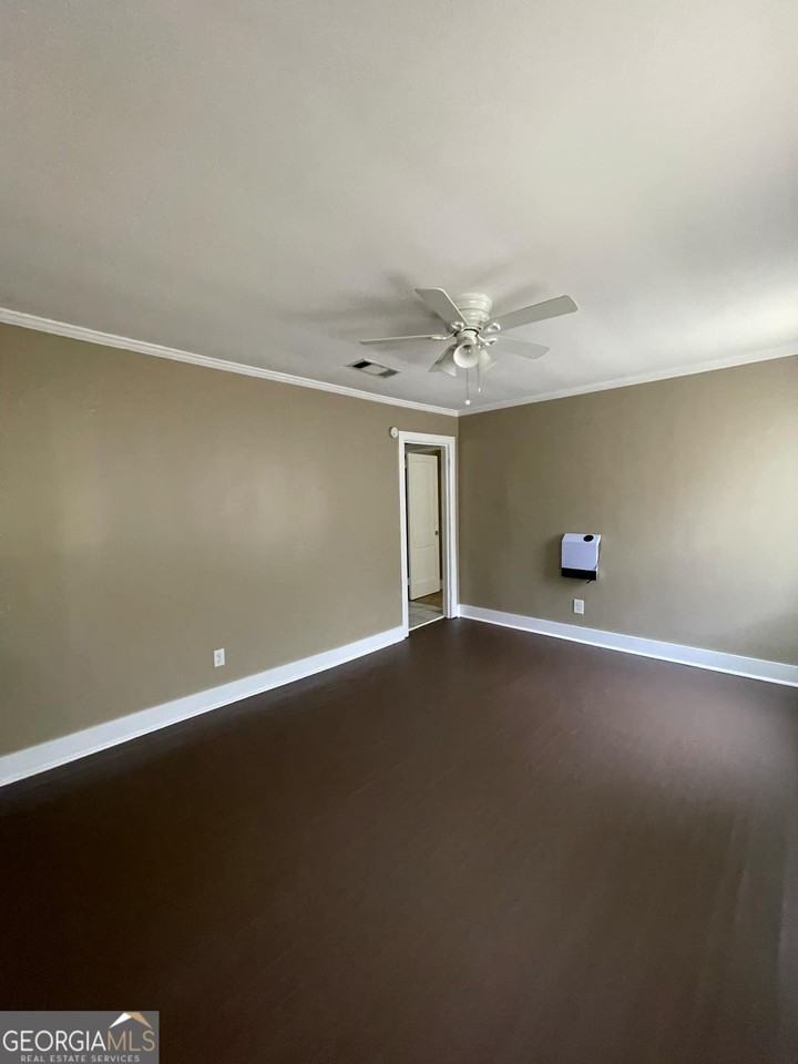 312 Duncan St - Photo 3 of 9