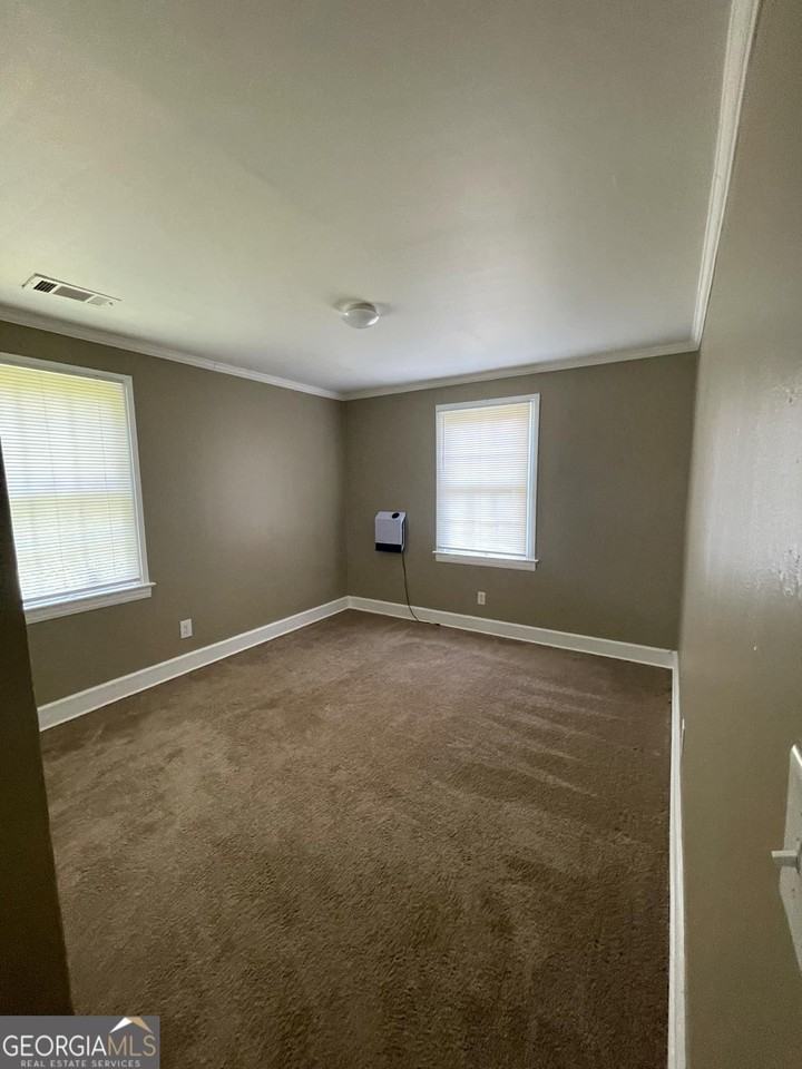 312 Duncan St - Photo 4 of 9