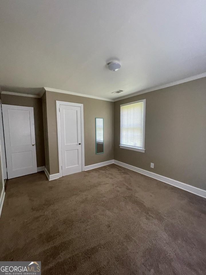 312 Duncan St - Photo 5 of 9