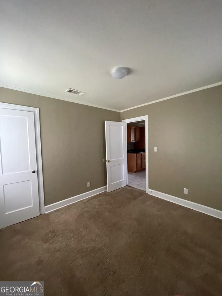 312 Duncan St - Photo 7 of 9