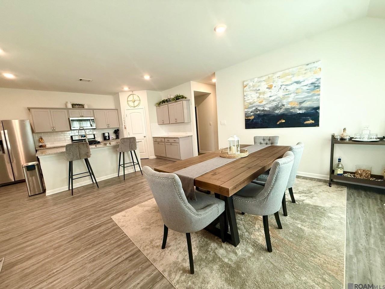 35648 Avery Dr - Photo 4 of 27