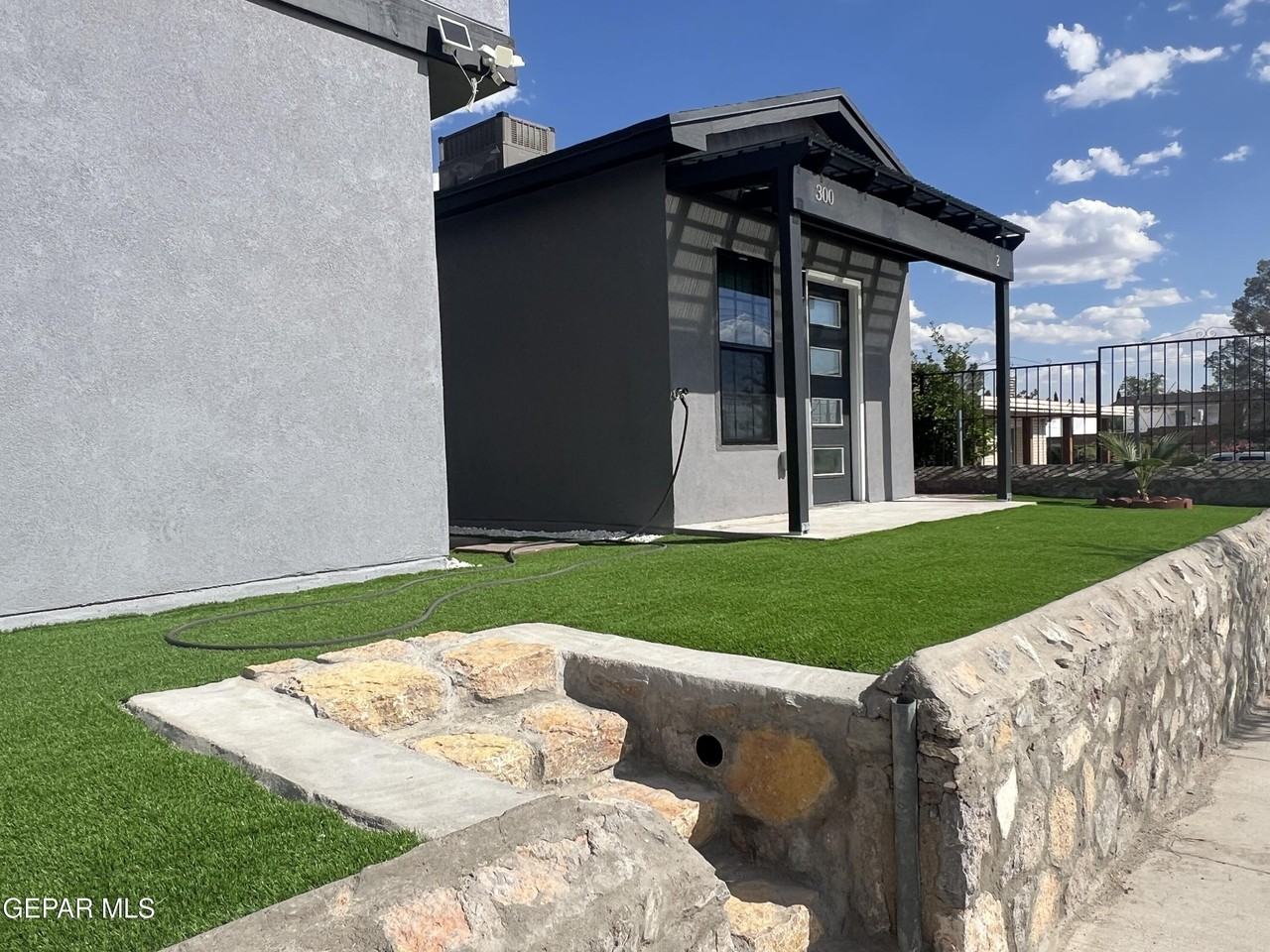 300 Ruby Dr Unit 2 #2 - Photo 3 of 14