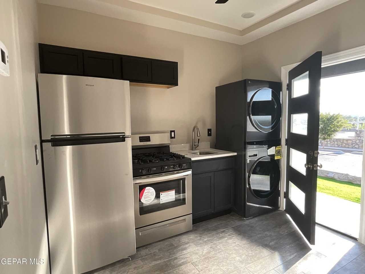 300 Ruby Dr Unit 2 #2 - Photo 6 of 14