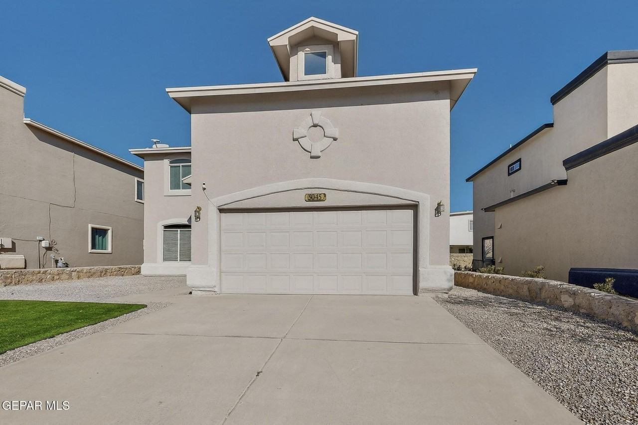 5045 Stampede Dr - Photo 4 of 50