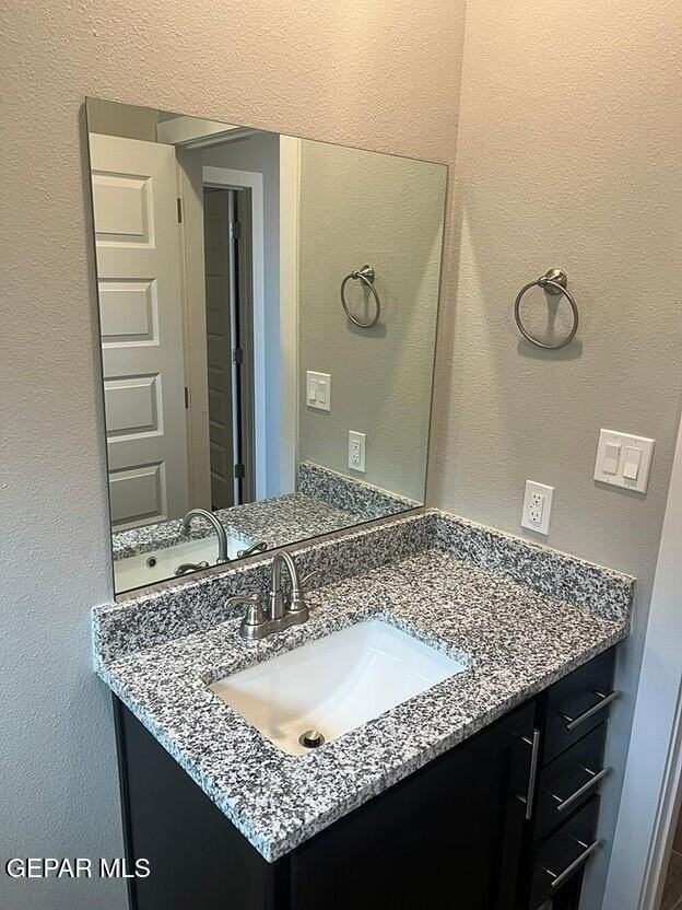 13836 Paseo Sereno Dr - Photo 7 of 10