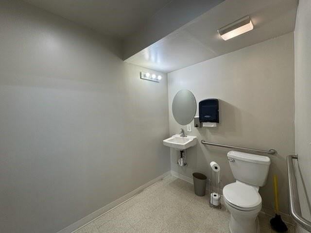 108 Elm Rd - Photo 6 of 10