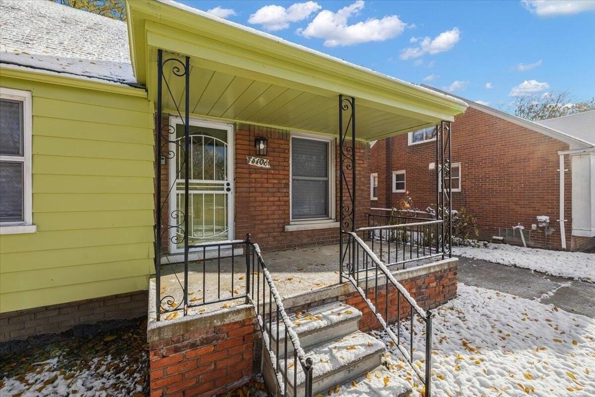 6106 Oldtown St - Photo 5 of 30