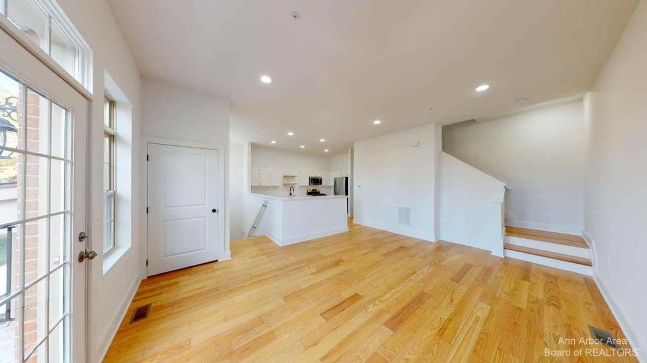 39803 Rockcrest Cir Unit 58 #58 - Photo 4 of 26