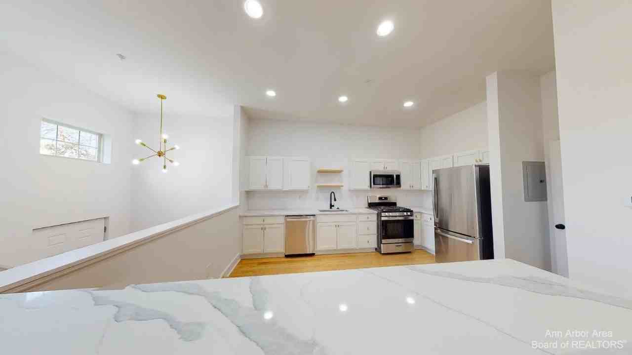 39803 Rockcrest Cir Unit 58 #58 - Photo 7 of 26