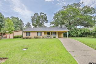 1707 Sampson Dr - Photo 1 of 1