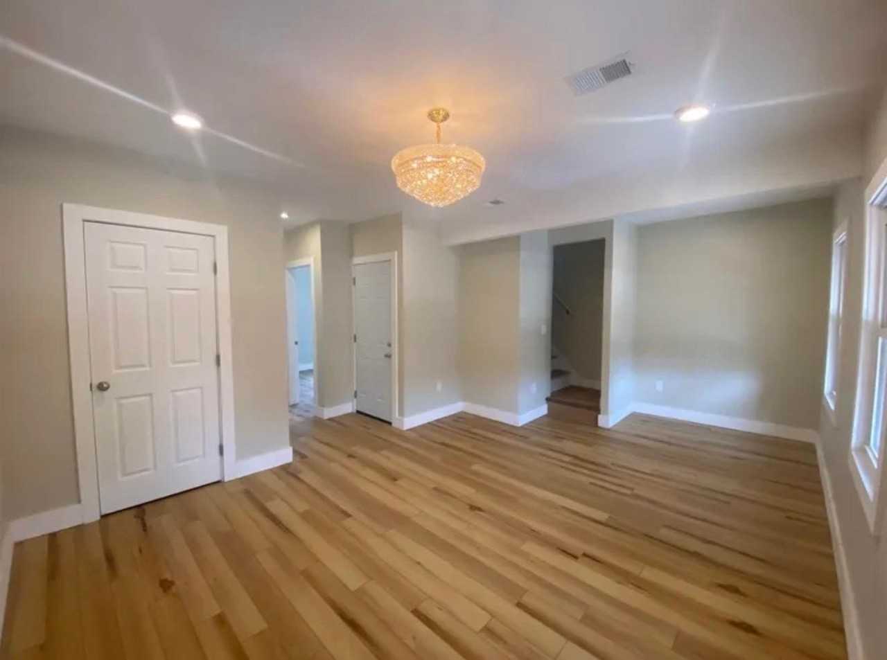 275 Avenue B #2 - Photo 5 of 11