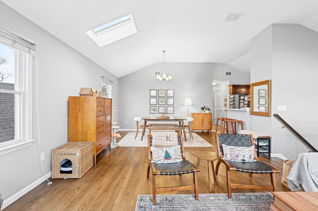 359 Webster Ave #2 - Photo 3 of 17