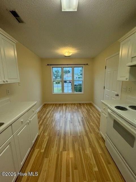 7217 Vespar Ct - Photo 7 of 21