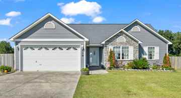featured image of 119 Silver Queen Ln