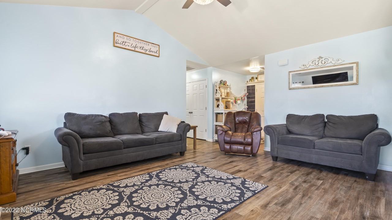 119 Silver Queen Ln - Photo 6 of 29